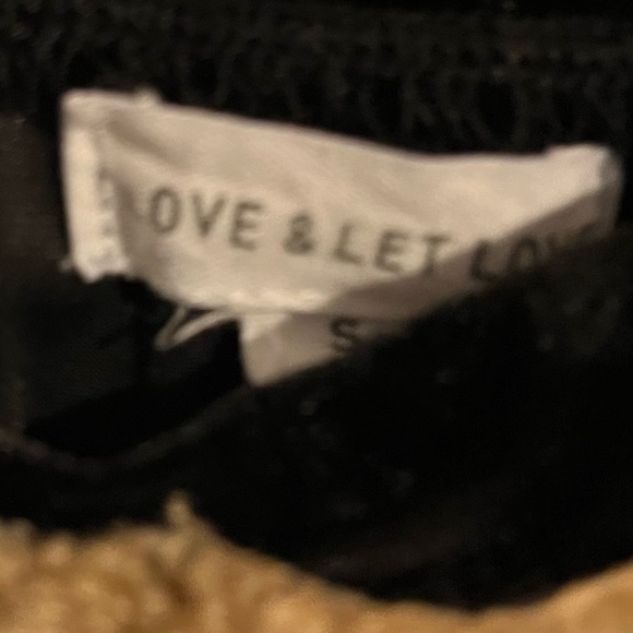 reindeer jumpsuit size small - Picture 4 of 6